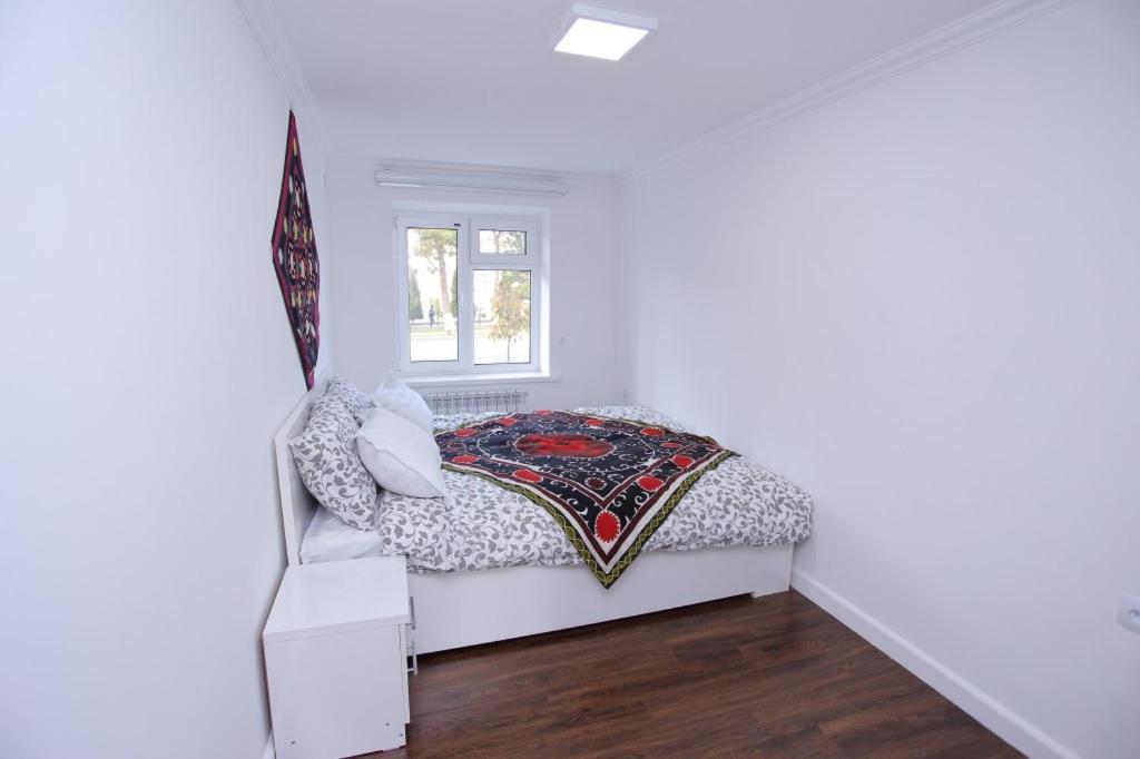 Overlooking Registan Square Luxury 2 Bedrooms Apartment Samarkand Exterior photo