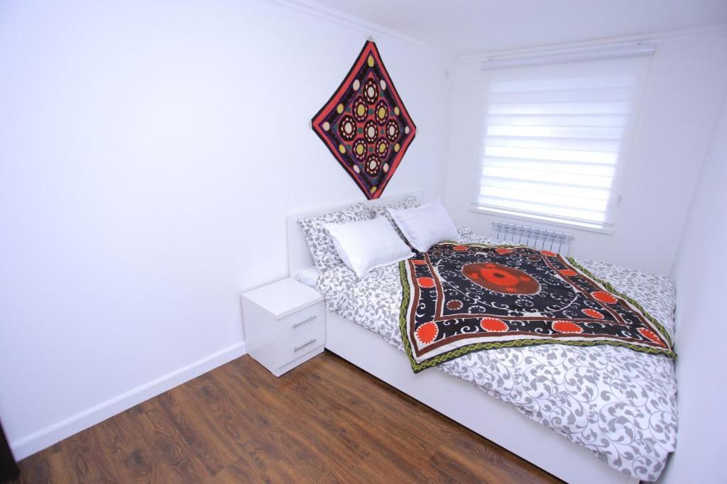 Overlooking Registan Square Luxury 2 Bedrooms Apartment Samarkand Exterior photo